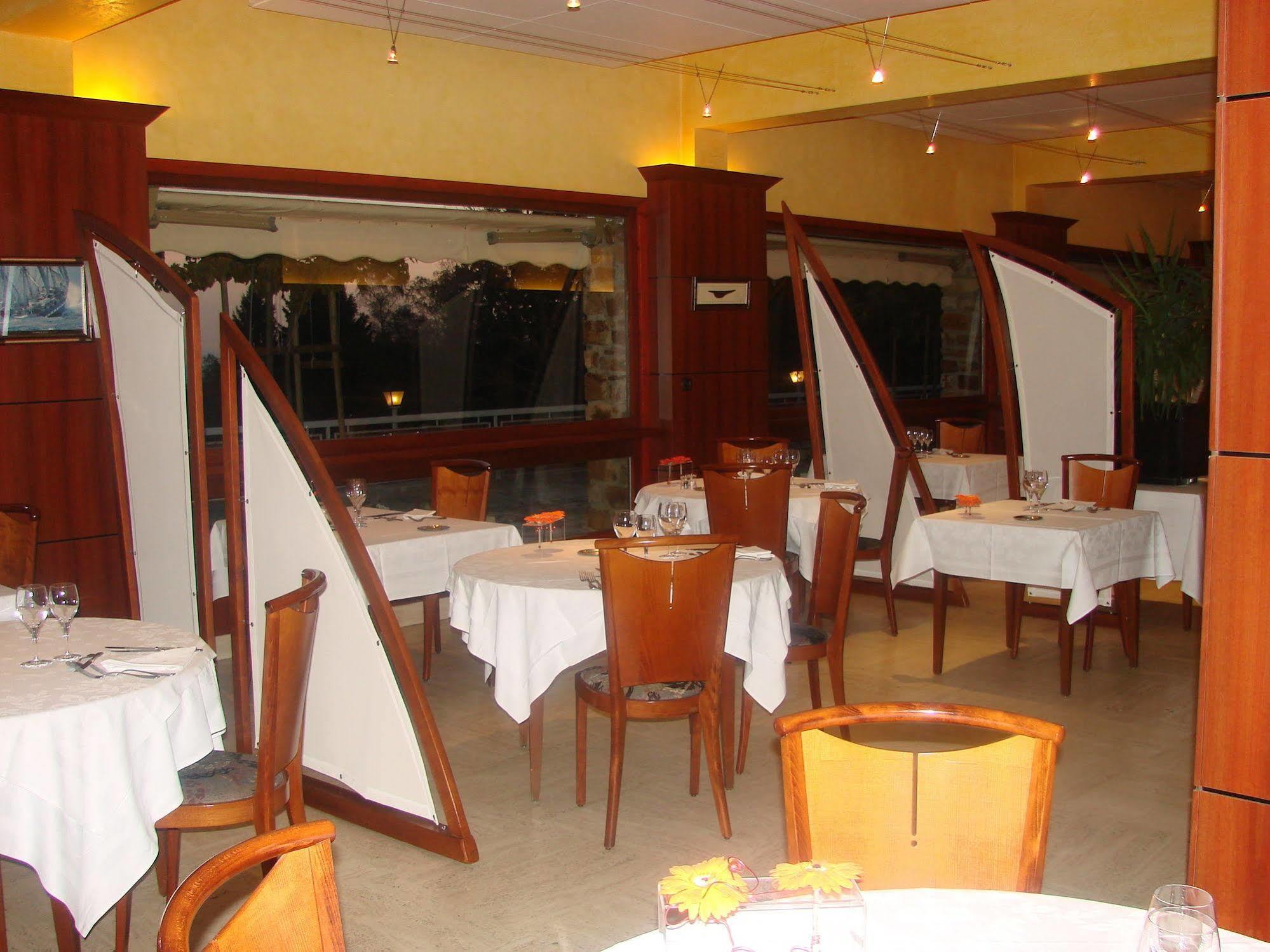 Authentic By Balladins - Rodez / Le Segala 3*