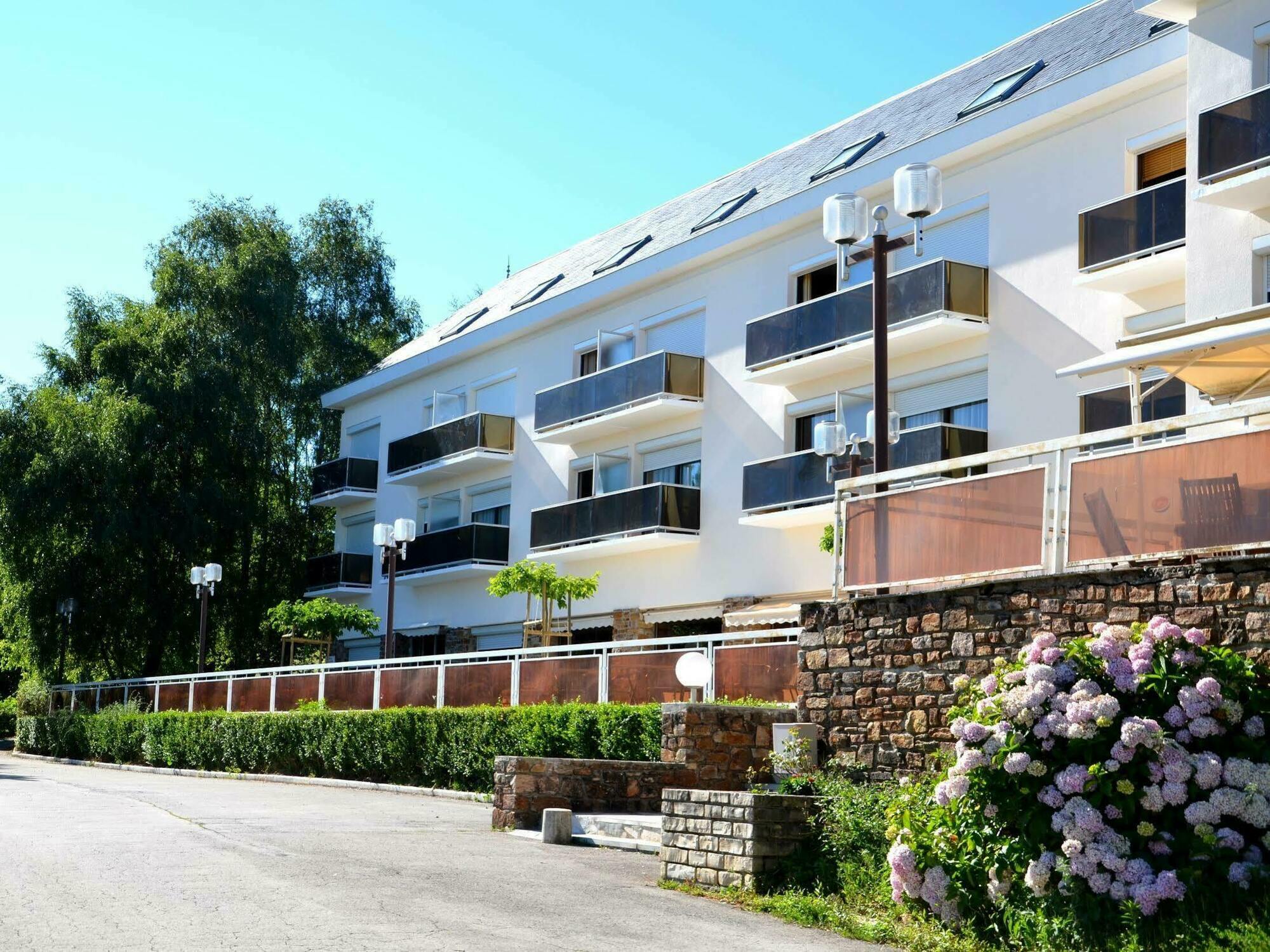 Authentic By Balladins - Rodez / Le Segala Hotel Baraqueville