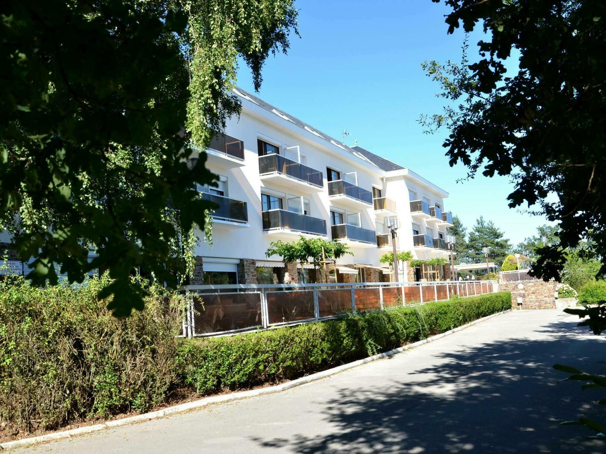 Hotel Authentic By Balladins - Rodez / Le Segala